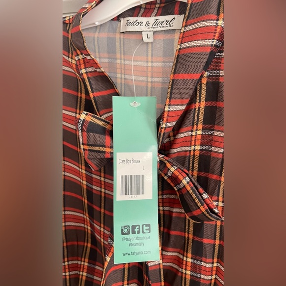 NWT Tatyana Tailor and Twirl Clara Bow Blouse - L - Picture 5 of 6